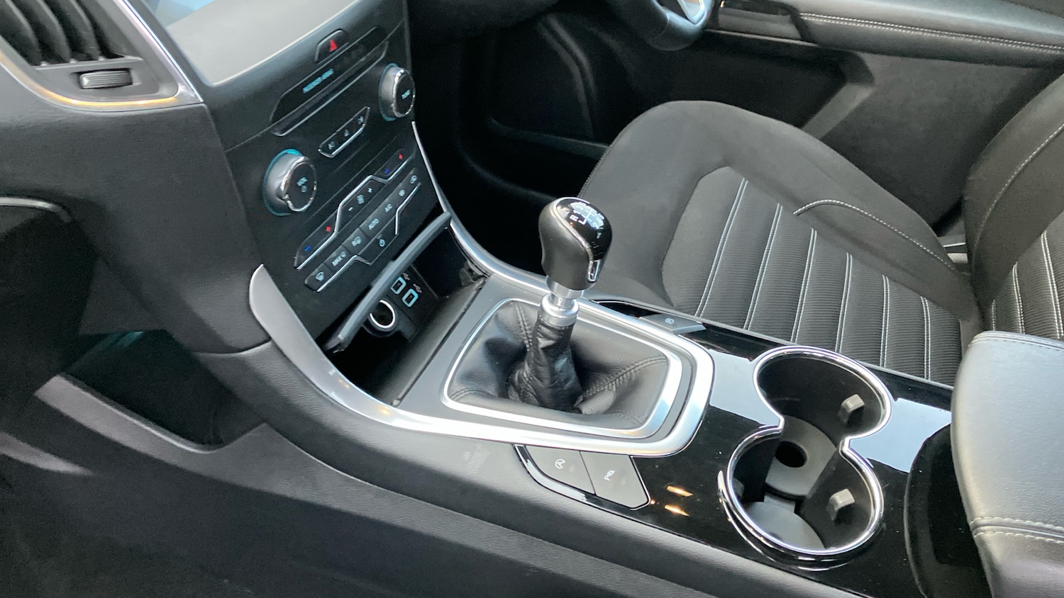 Used Ford Galaxy 2022 for sale - 76957326: Photo 13