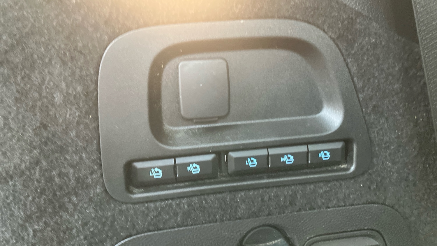 Used Ford Galaxy 2022 for sale - 76957326: Photo 39