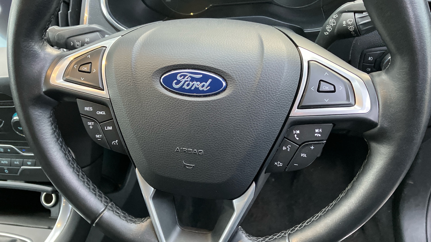 Used Ford Galaxy 2022 for sale - 76957326: Photo 44