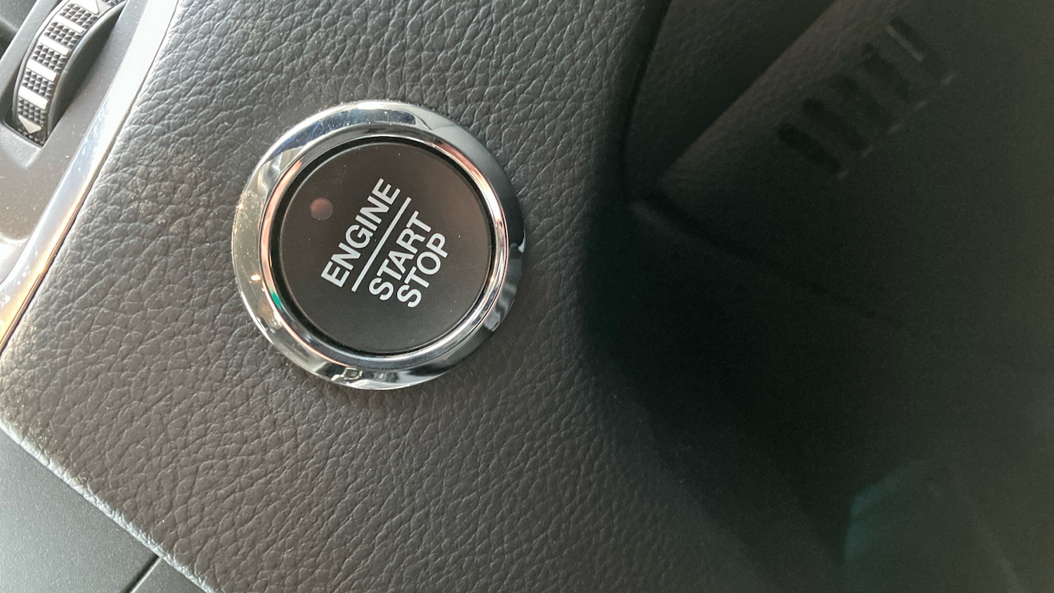 Used Ford Galaxy 2022 for sale - 76957326: Photo 45