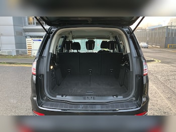 Used Ford Galaxy 2022 for sale - 76957326: Photo