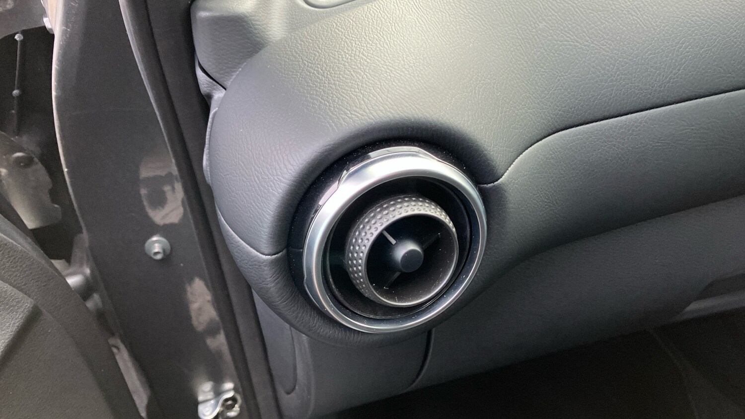 Used Nissan Juke 2024 for sale - 77519728: Photo 39