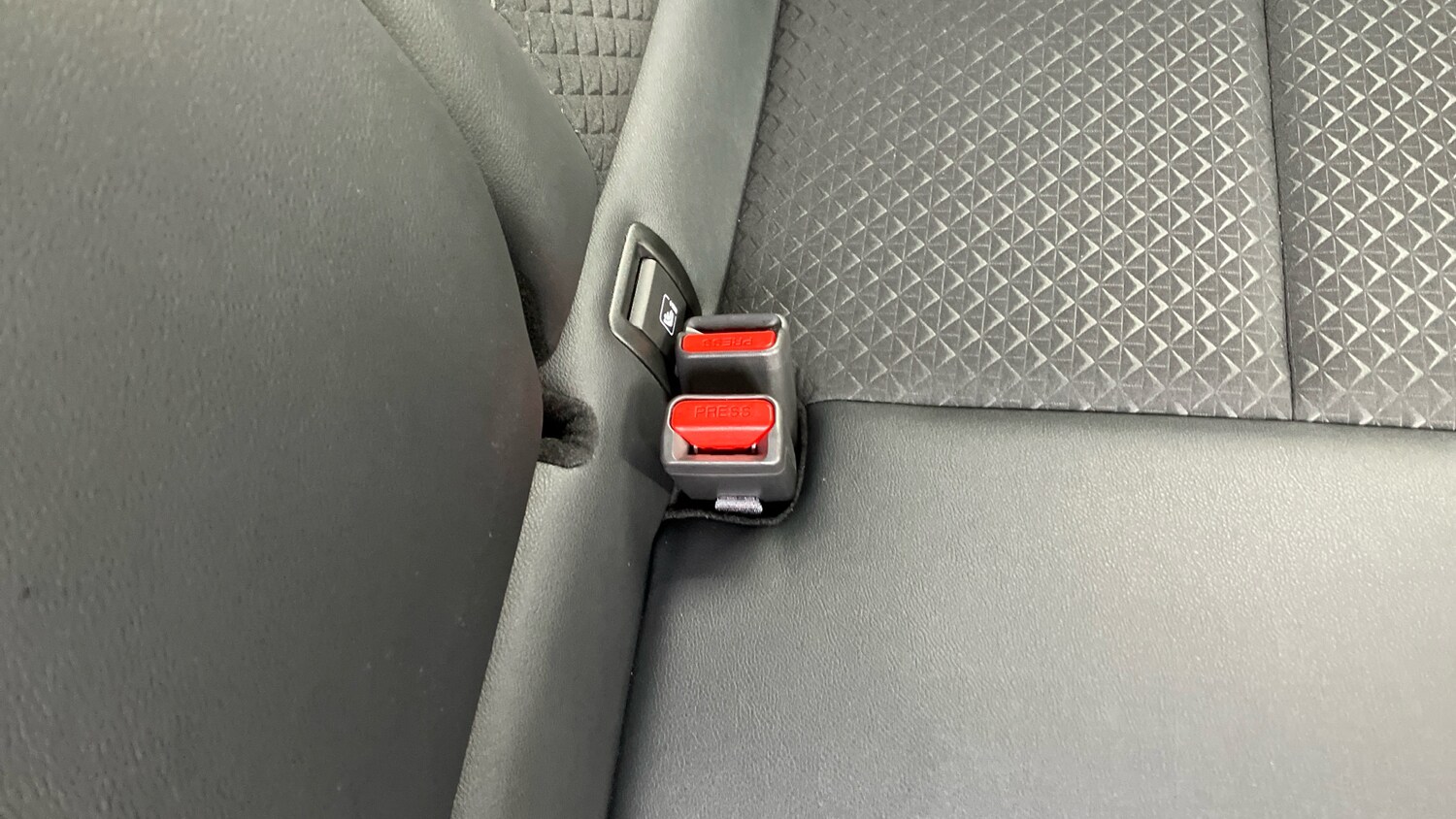 Used Nissan Juke 2023 for sale - 78080512: Photo 17