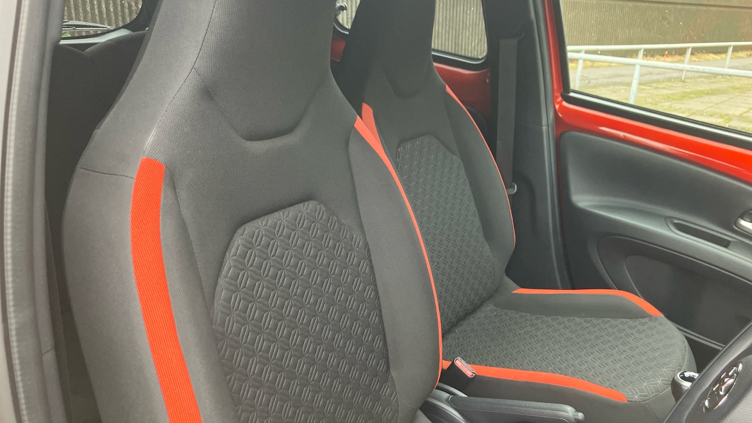 Used Toyota Aygo X 2022 for sale - 76542794: Photo 25