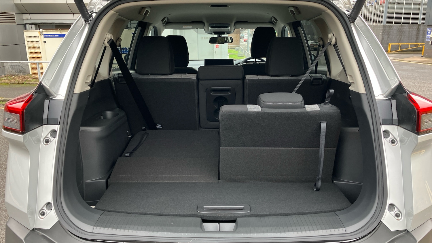 Used Nissan X-Trail 2025 for sale - 76517524: Photo 36