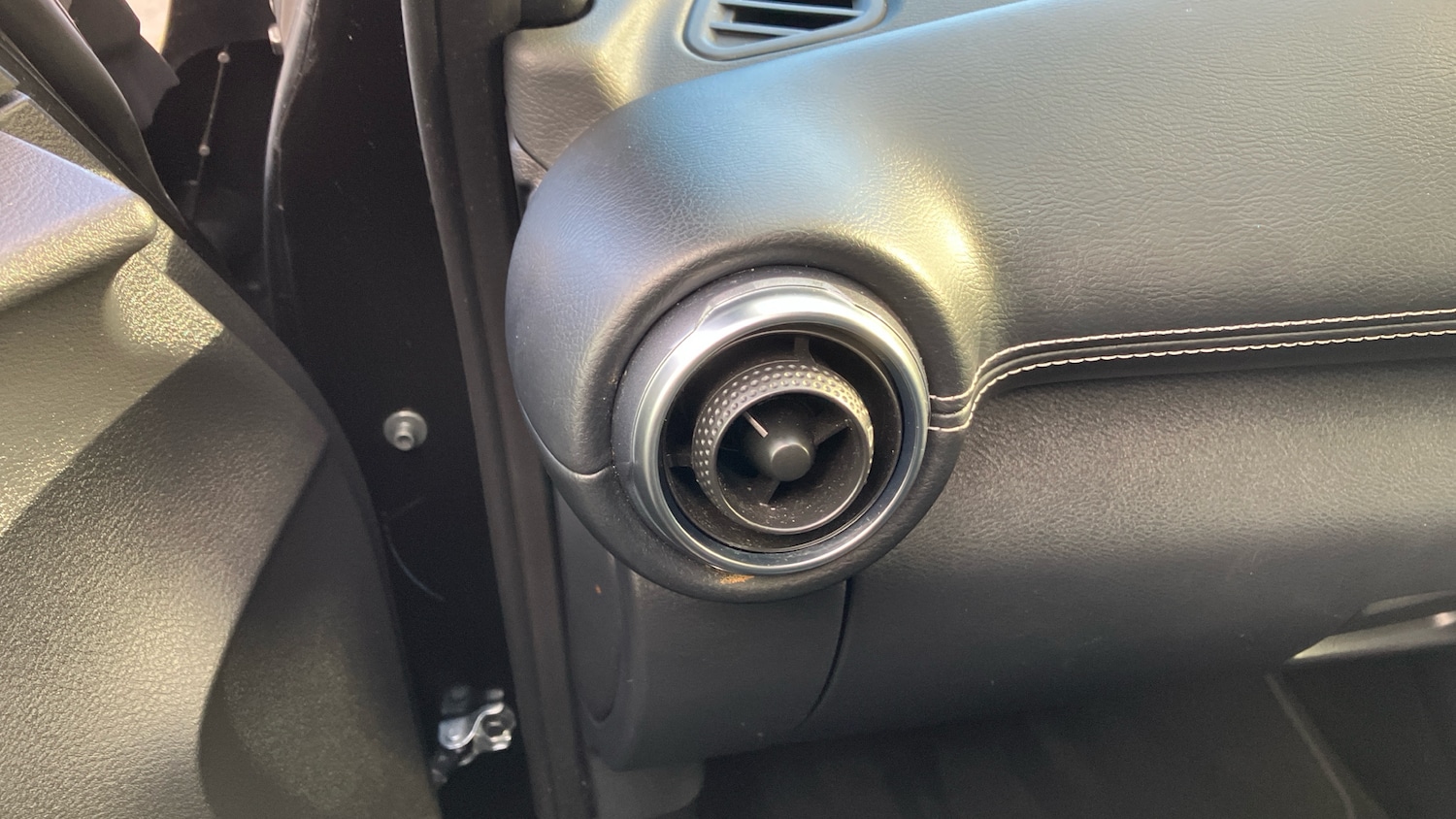 Used Nissan Juke 2023 for sale - 77663310: Photo 37