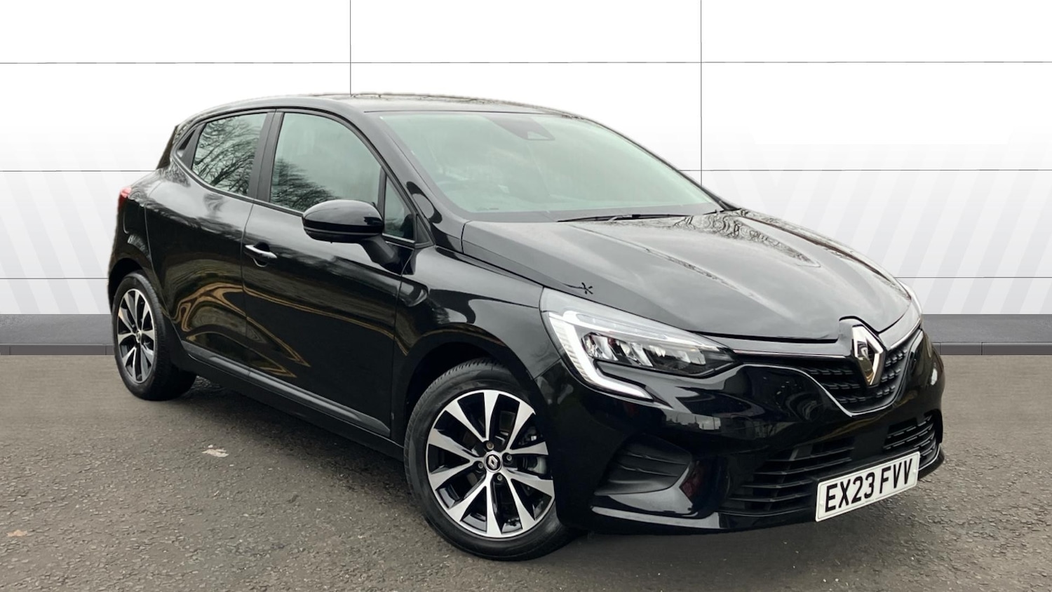 Used Renault Clio 2023 for sale - 76696887: Photo 1