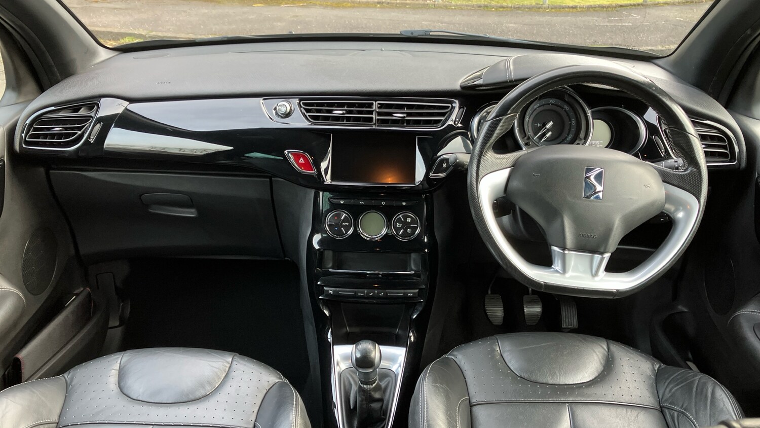 Used DS Automobiles DS 3 2018 for sale - 77946005: Photo 10