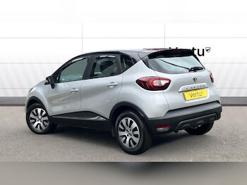Used Renault Captur 2019 for sale - 75639145: Photo