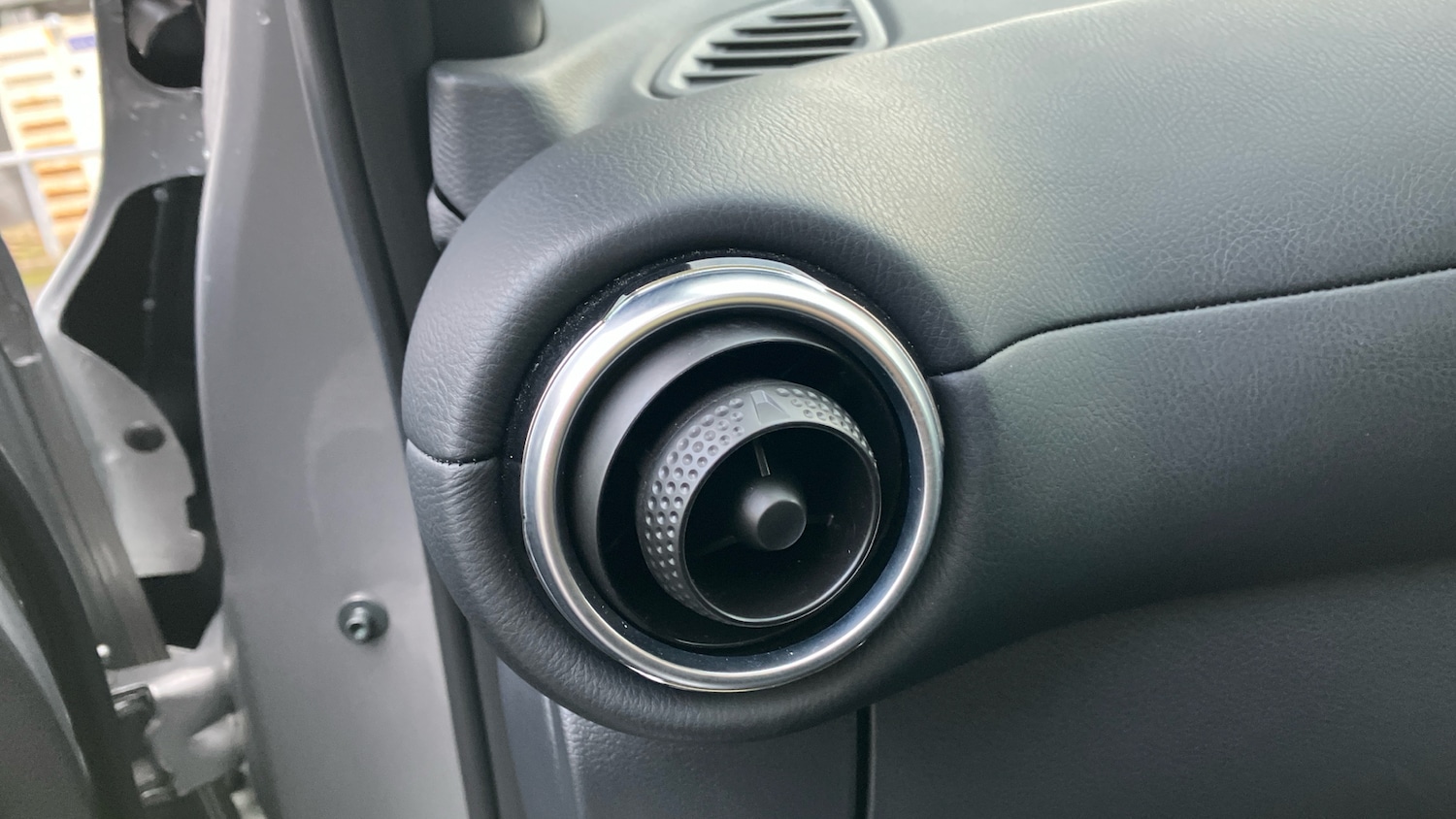 Used Nissan Juke 2024 for sale - 77379113: Photo 38