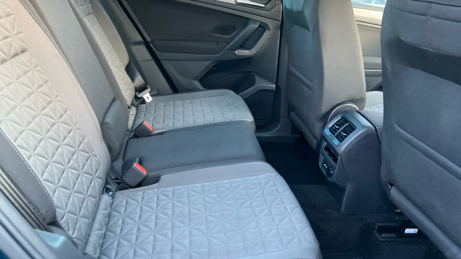 Used Volkswagen Tiguan 2022 for sale - 76637605: Photo 16