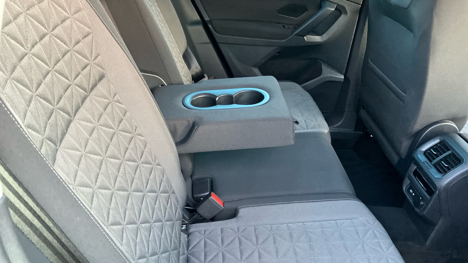 Used Volkswagen Tiguan 2022 for sale - 76637605: Photo 33