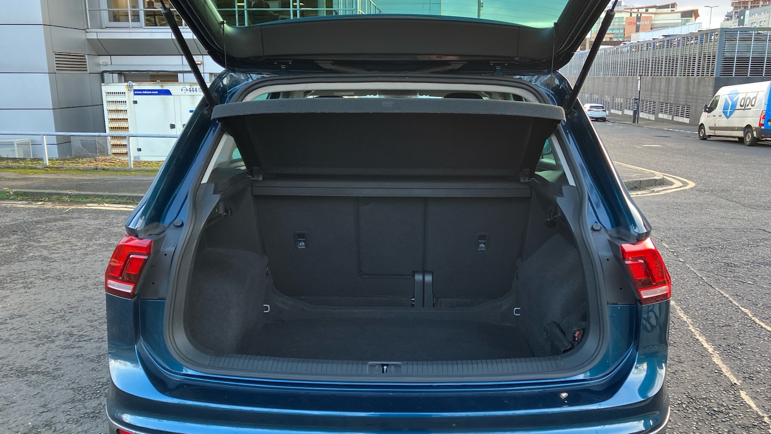 Used Volkswagen Tiguan 2022 for sale - 76637605: Photo 4