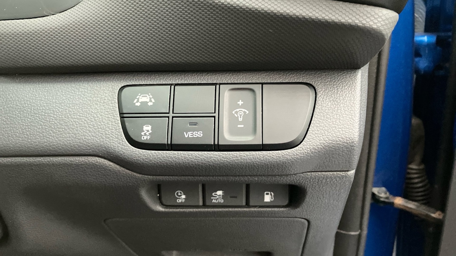 Used Hyundai IONIQ 2017 for sale - 77079454: Photo 40