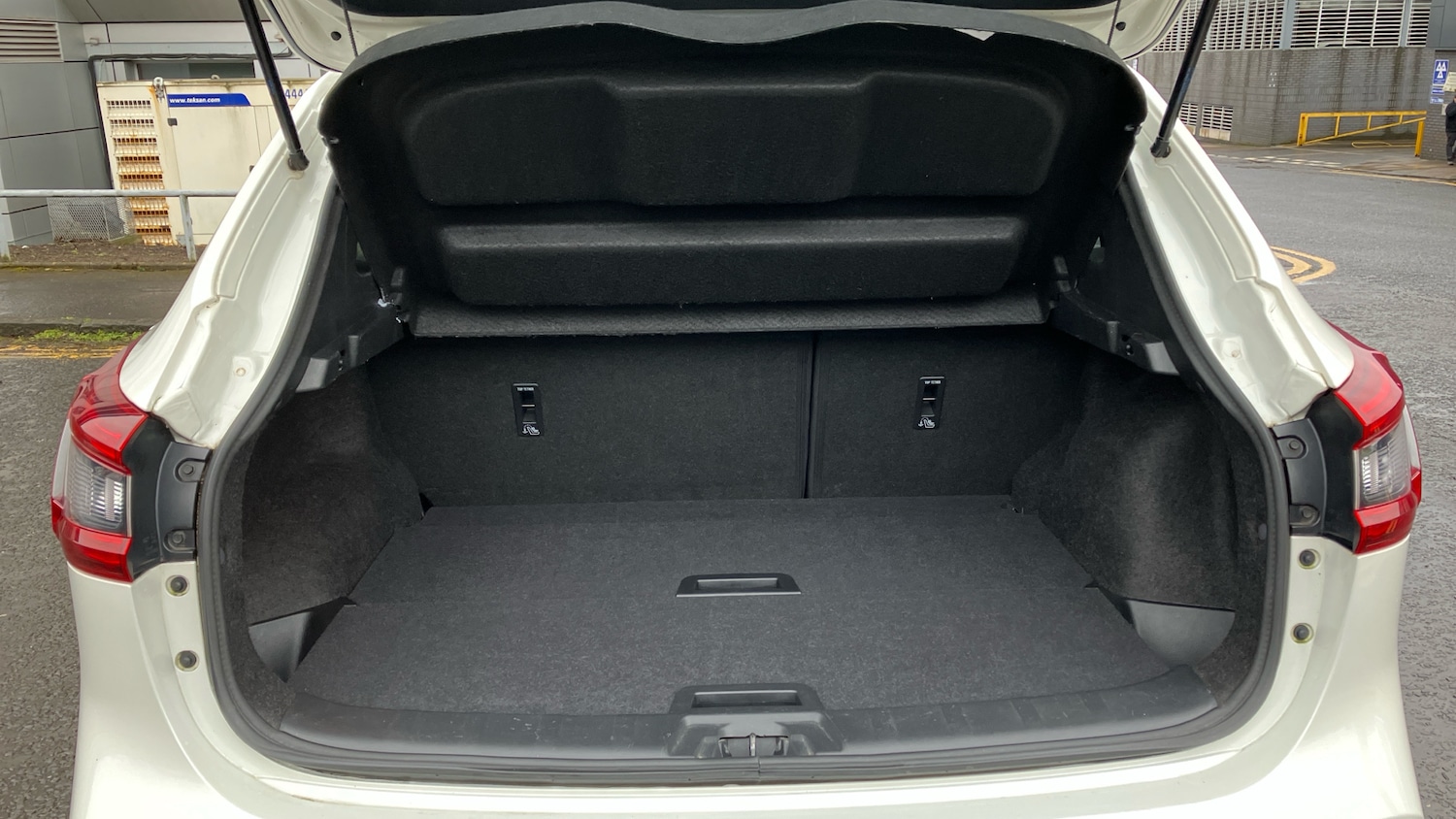 Used Nissan Qashqai 2020 for sale - 77901442: Photo 4