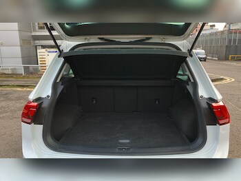 Used Volkswagen Tiguan 2016 for sale - 77535808: Photo