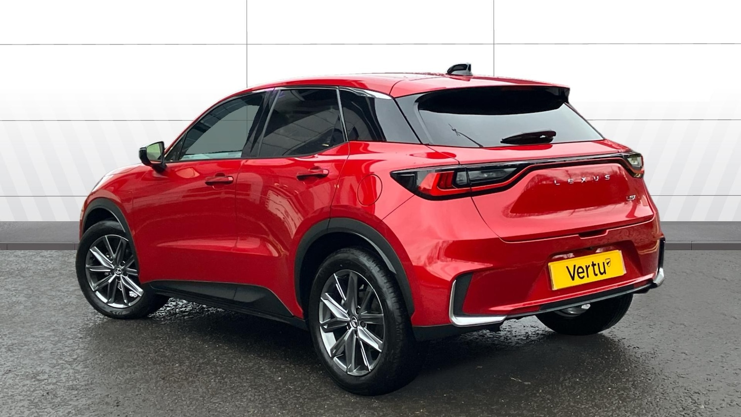 Used Lexus LBX 2024 for sale - 76918766: Photo 2