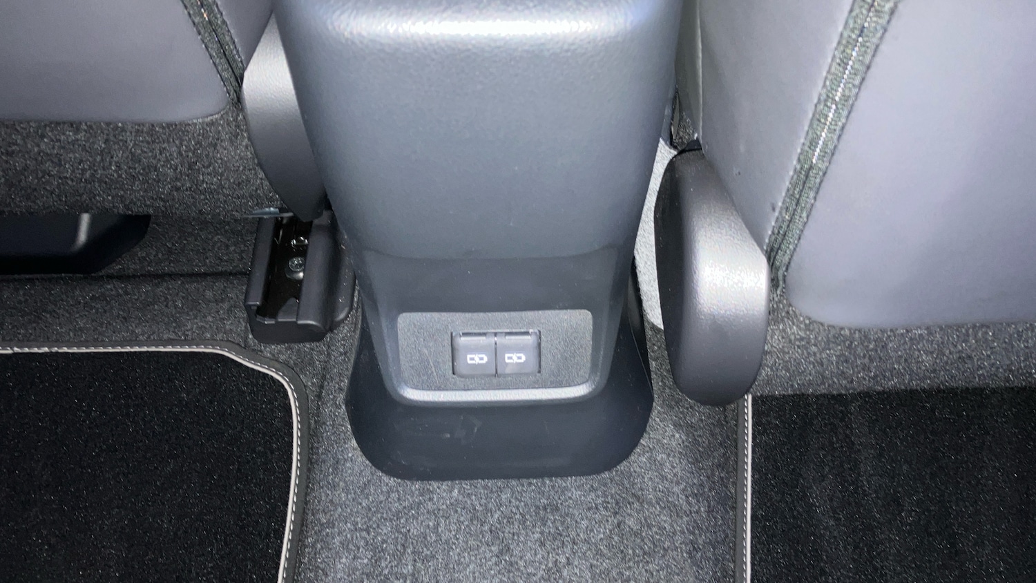 Used Lexus LBX 2024 for sale - 76918766: Photo 33