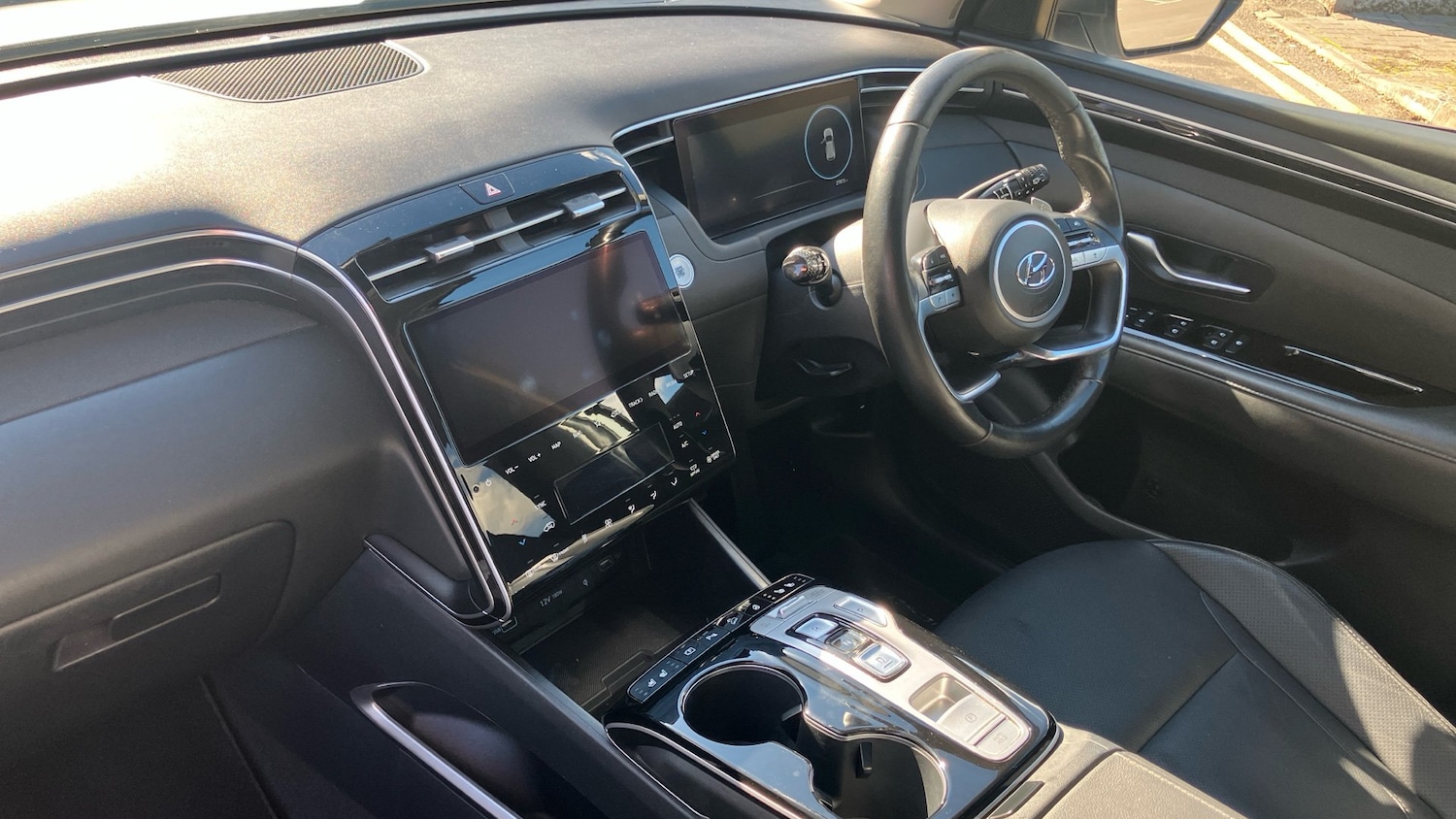 Used Hyundai TUCSON 2022 for sale - 76946717: Photo 9