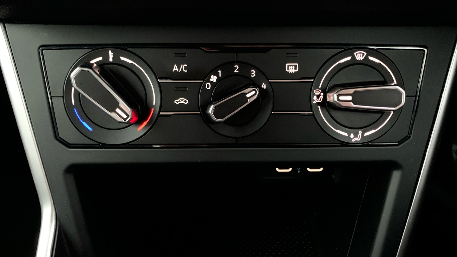 Used Volkswagen Polo 2024 for sale - 77932539: Photo 55