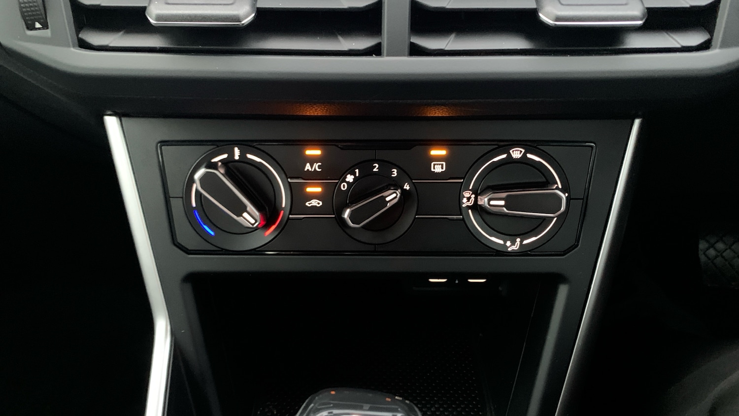 Used Volkswagen Polo 2024 for sale - 77932539: Photo 56