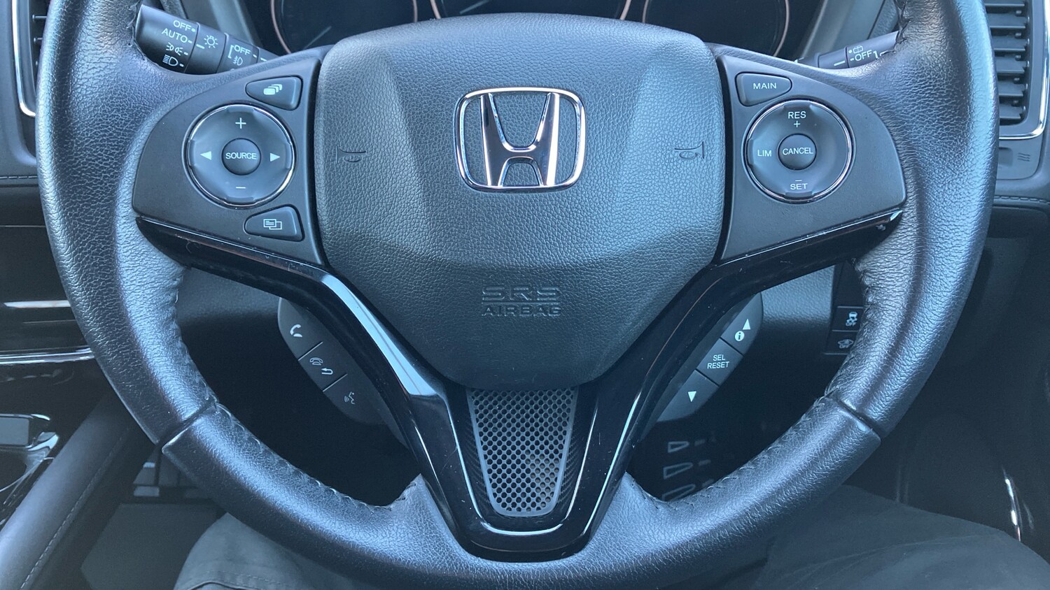 Used Honda HR-V 2020 for sale - 77581041: Photo 41