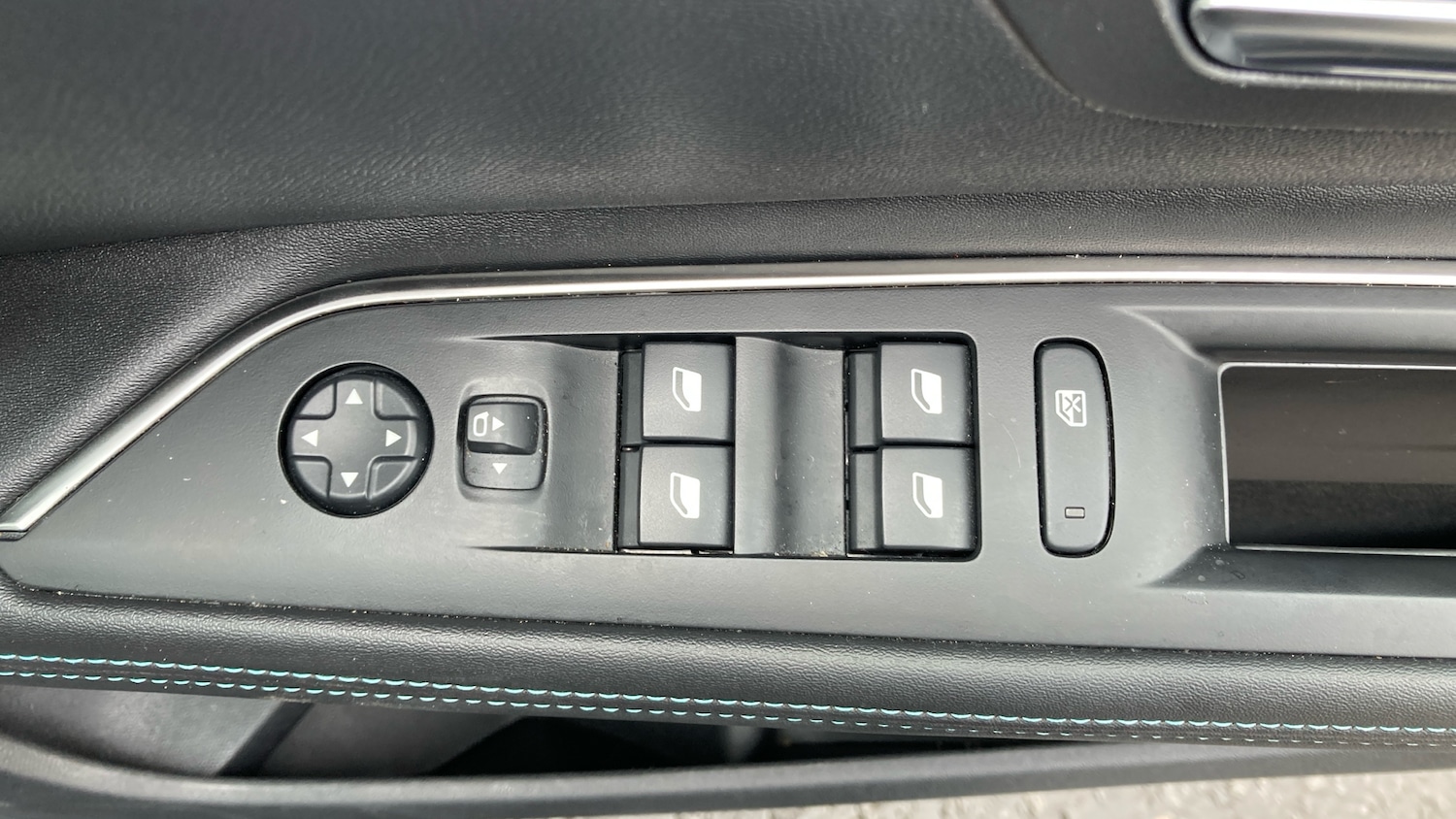 Used Peugeot 3008 2024 for sale - 77247794: Photo 26