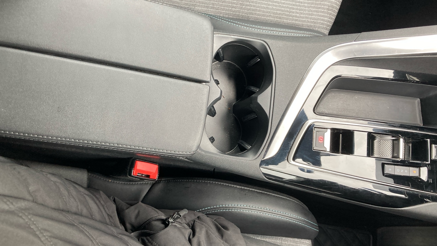 Used Peugeot 3008 2024 for sale - 77247794: Photo 44