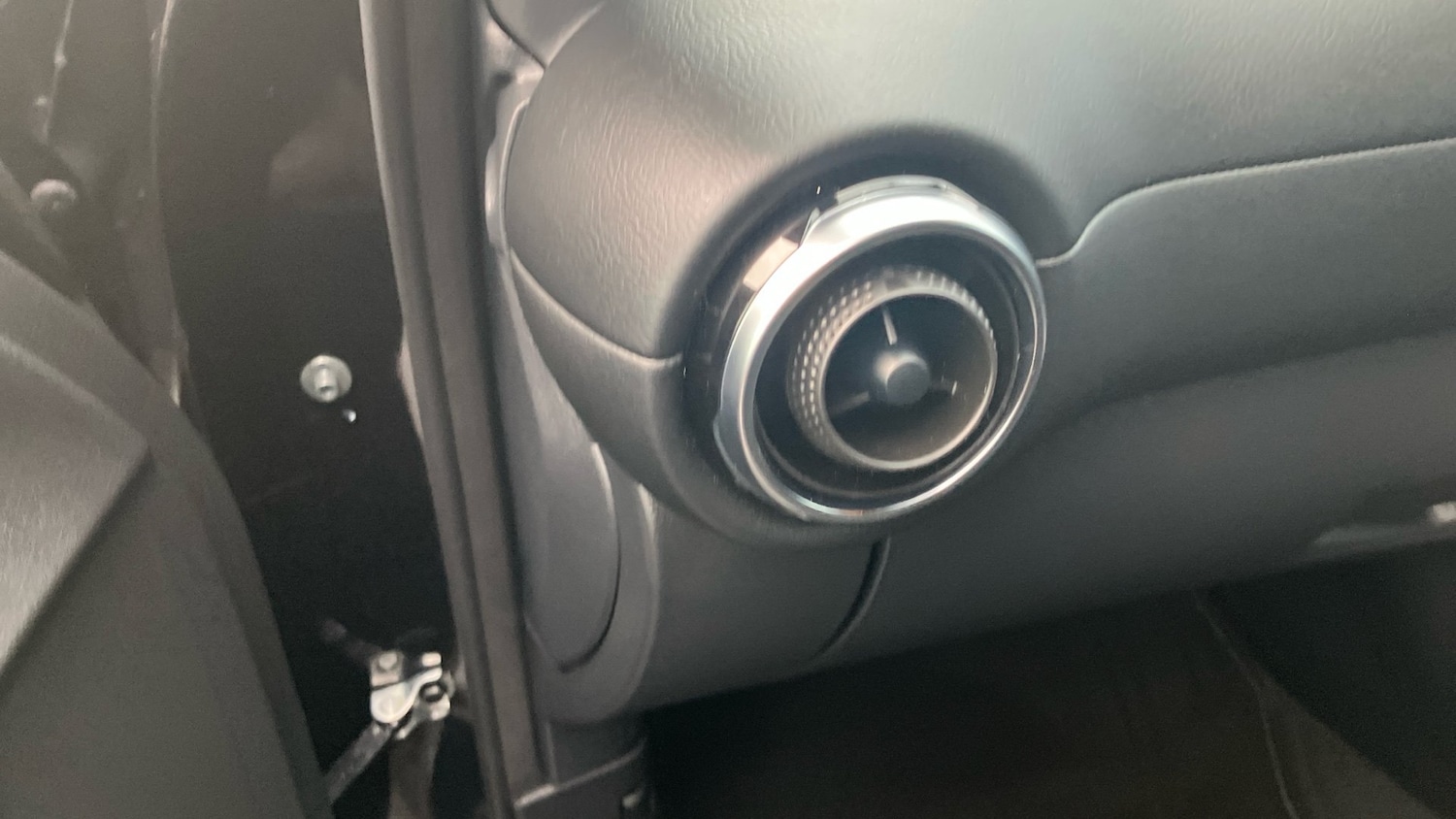 Used Nissan Juke 2024 for sale - 77086442: Photo 38