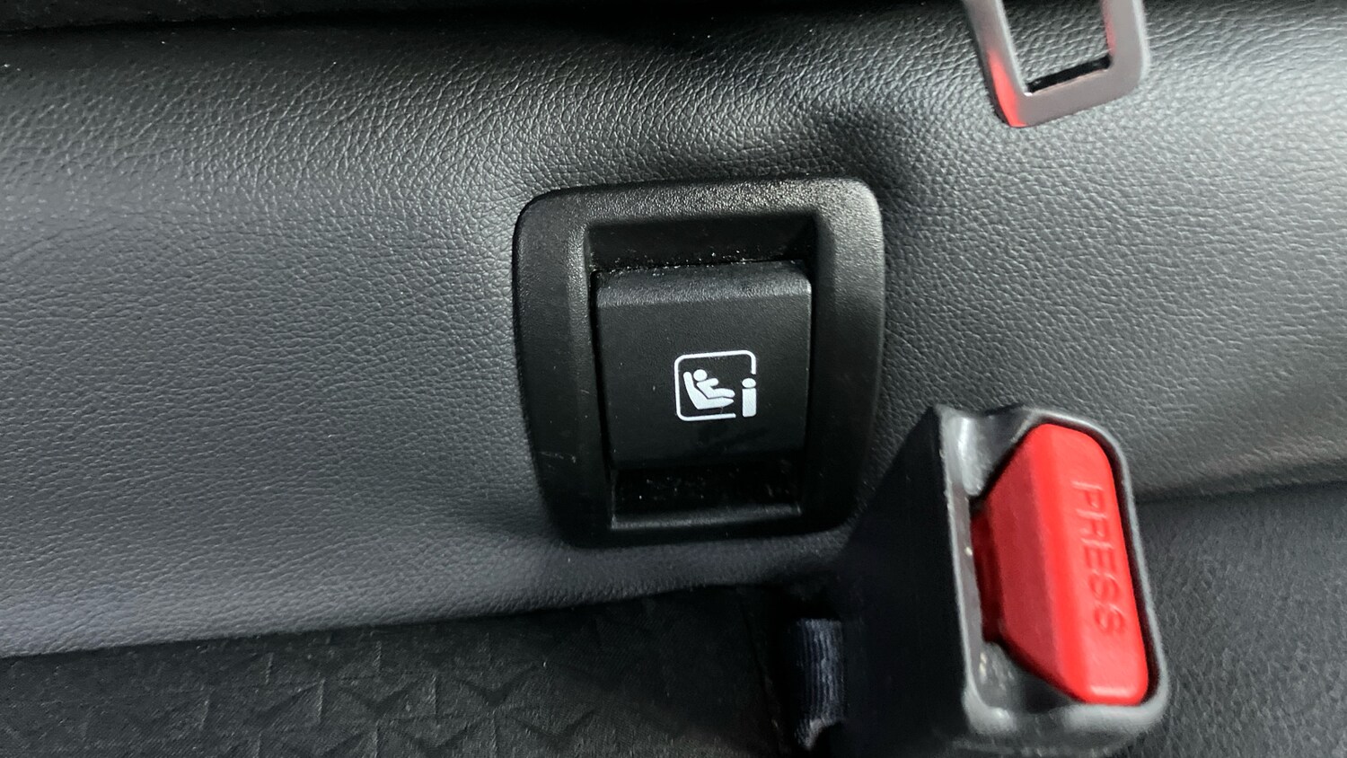 Used Nissan Juke 2023 for sale - 78080509: Photo 32