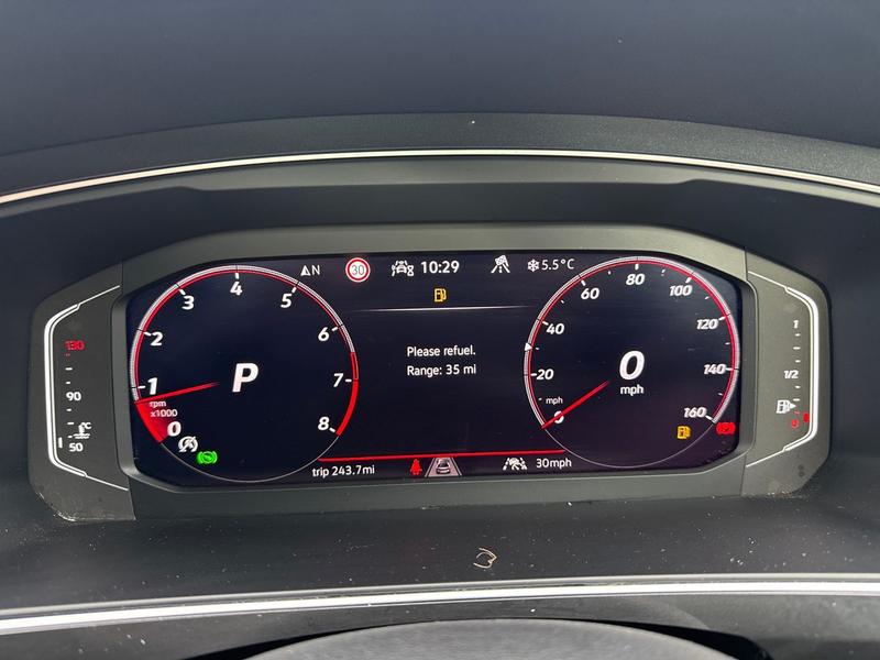 Used Volkswagen Tiguan 2023 for sale - 77036918: Photo 15