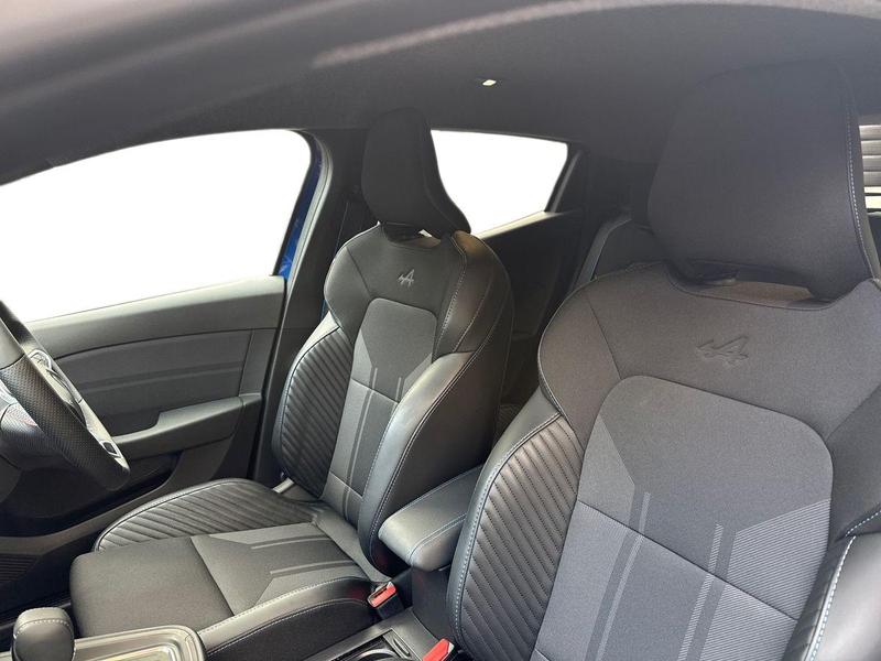 Used Renault Clio 2023 for sale - 76960790: Photo 17