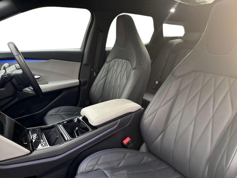 Used Ford Explorer 2024 for sale - 77036891: Photo 17