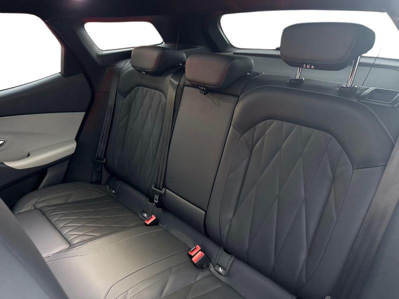 Used Ford Explorer 2024 for sale - 77036891: Photo 18