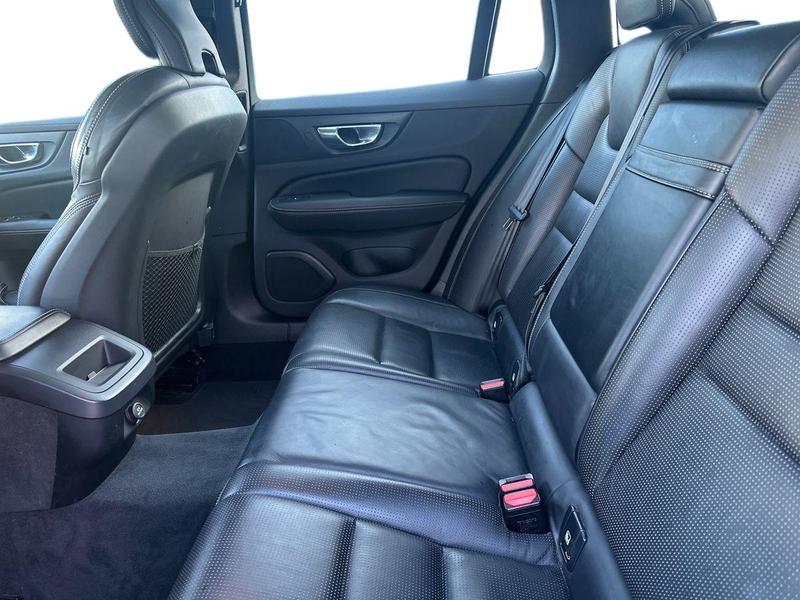 Used Volvo V60 2019 for sale - 77036820: Photo 18