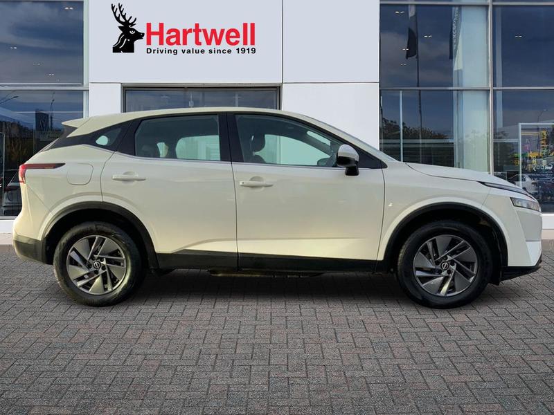 Used Nissan Qashqai 2022 for sale - 77117408: Photo 2