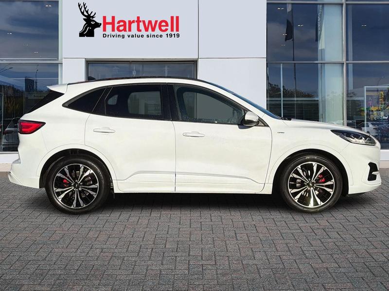 Used Ford Kuga 2022 for sale - 77296748: Photo 2