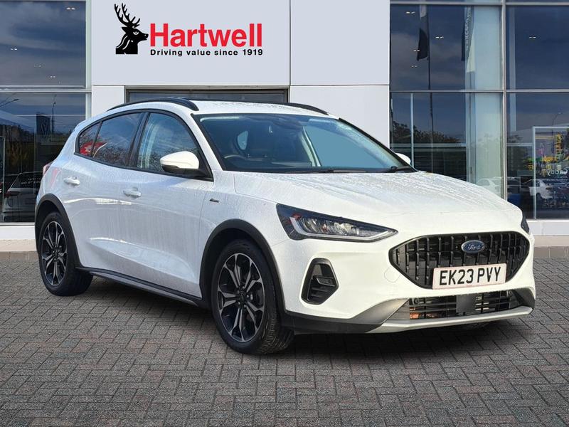 Used Ford Focus 2023 for sale - 76835495: Photo 1