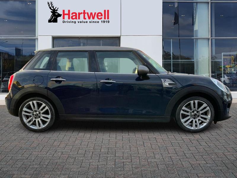 Used MINI Hatch 2017 for sale - 77117220: Photo 2