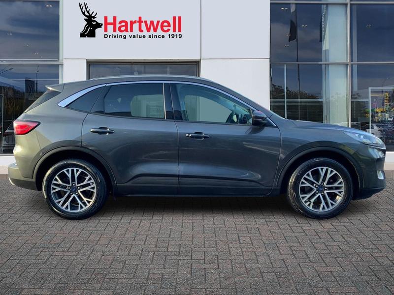 Used Ford Kuga 2022 for sale - 77116819: Photo 2