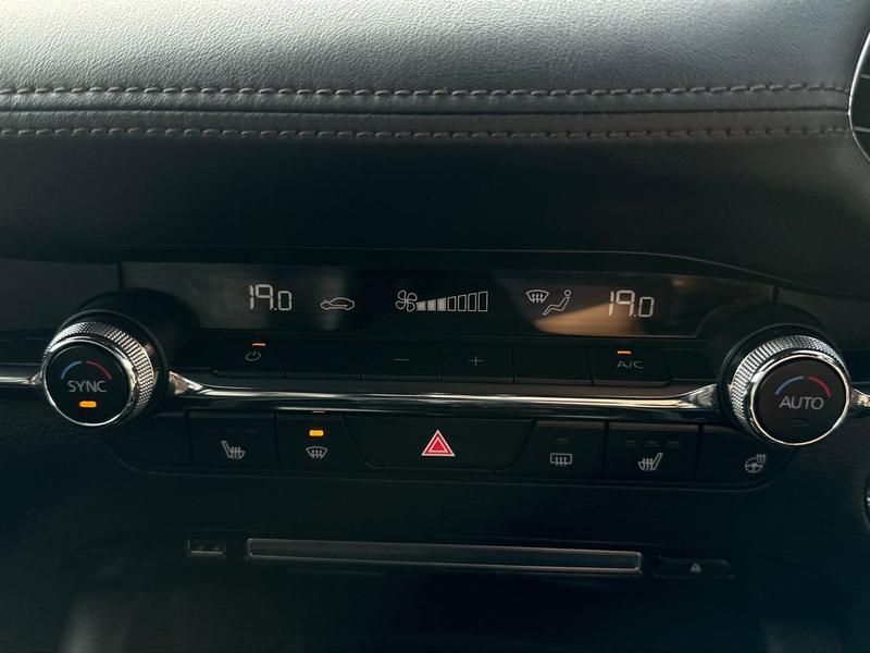 Used Mazda Mazda3 2021 for sale - 76722957: Photo 26