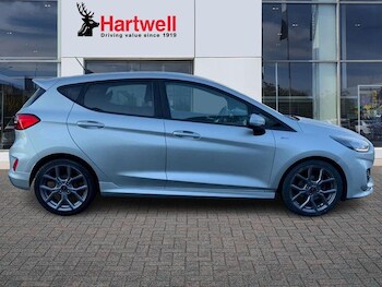 Used Ford Fiesta 2022 for sale - 77036814: Photo