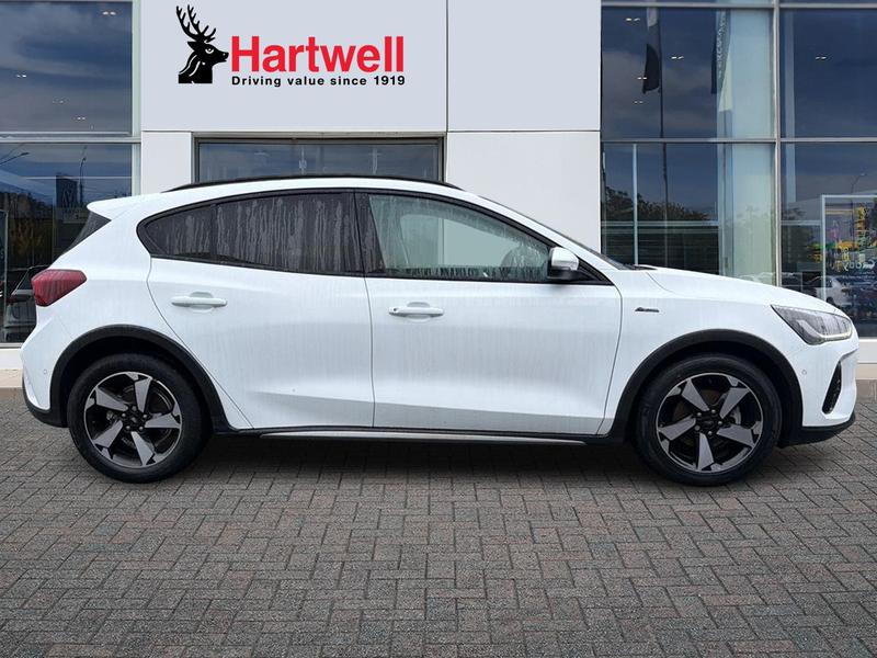 Used Ford Focus 2022 for sale - 76691046: Photo 2