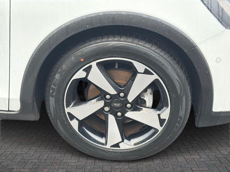 Used Ford Focus 2022 for sale - 76691046: Photo 9