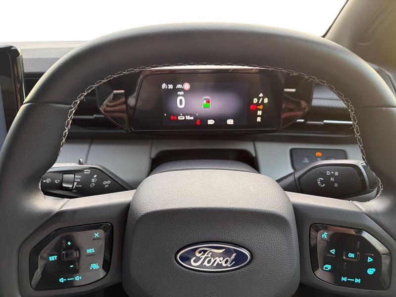 Used Ford Explorer 2024 for sale - 77036890: Photo 14