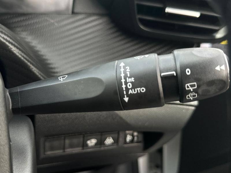 Used Peugeot 208 2020 for sale - 76691010: Photo 22