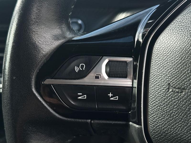 Used Peugeot 208 2020 for sale - 76691010: Photo 31