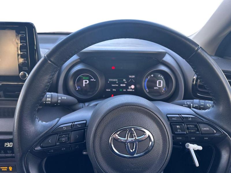 Used Toyota Yaris 2022 for sale - 77036868: Photo 14