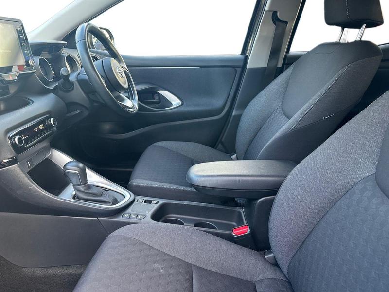 Used Toyota Yaris 2022 for sale - 77036868: Photo 17