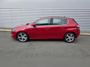 Used Peugeot 308 2015 for sale - 79347169: Photo
